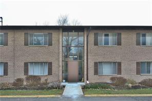 Building Photo - 1009 Sanlin Dr