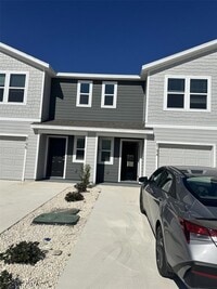 Building Photo - 8194 SW 67th Ave