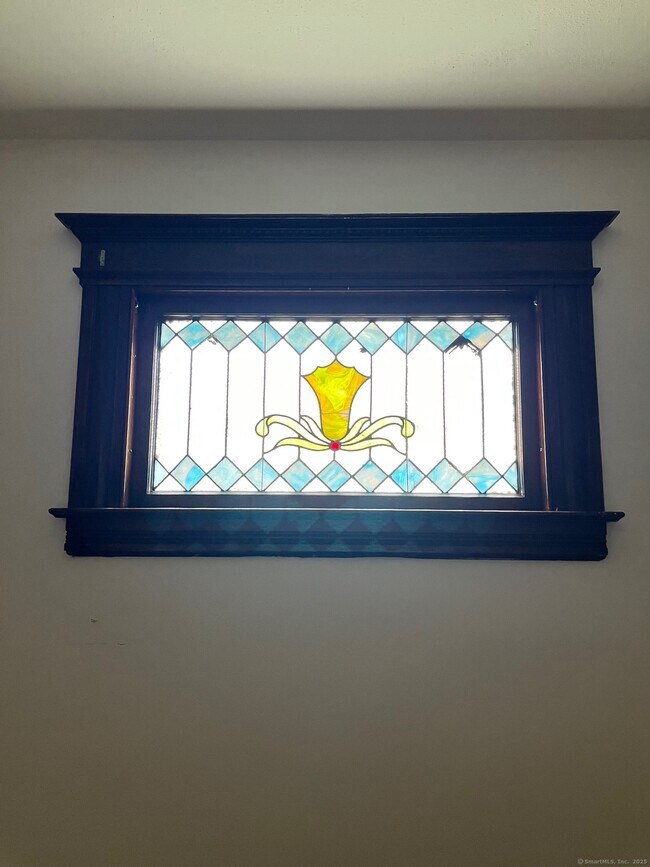 Building Photo - 308 Edgewood St