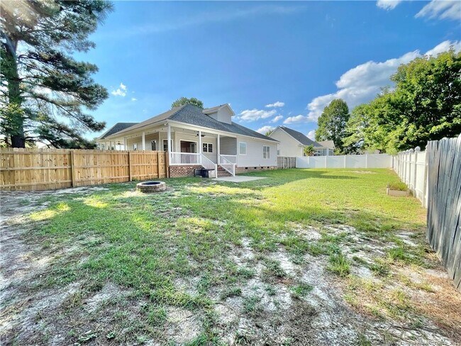 Building Photo - 108 Canyon Ct
