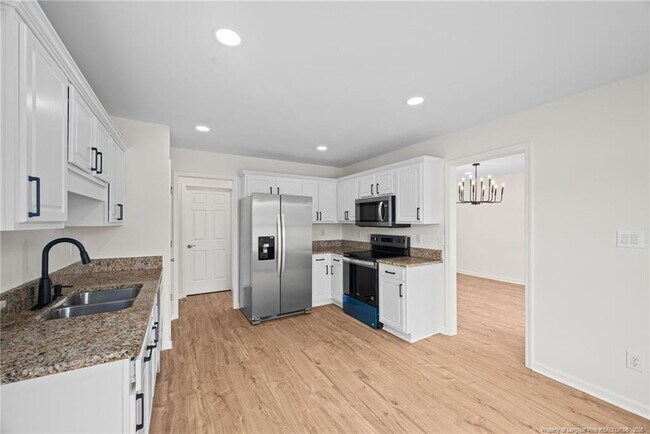 Building Photo - 38 Beadle Ct