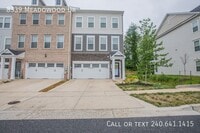 Building Photo - 8339 Meadowood Dr