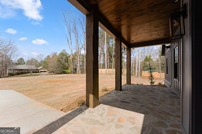 Building Photo - 3255 Tanners Mill Rd