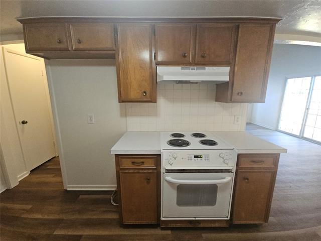 Building Photo - 2109 Fleur De Lis Ct