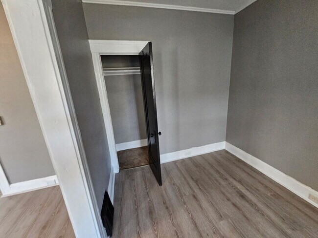 Building Photo - 1148 Norwood Rd