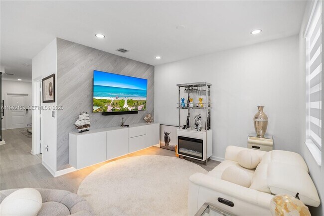 Building Photo - 28500 SW 133rd Path