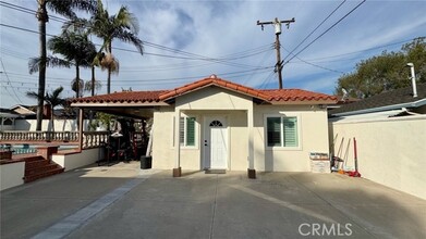 Building Photo - 15983 Mikinda Ct