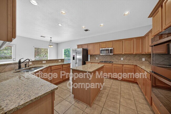 Building Photo - 606 Horn Run