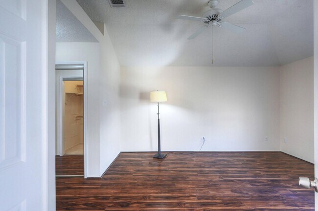 Building Photo - 1226 Berrystone Trail