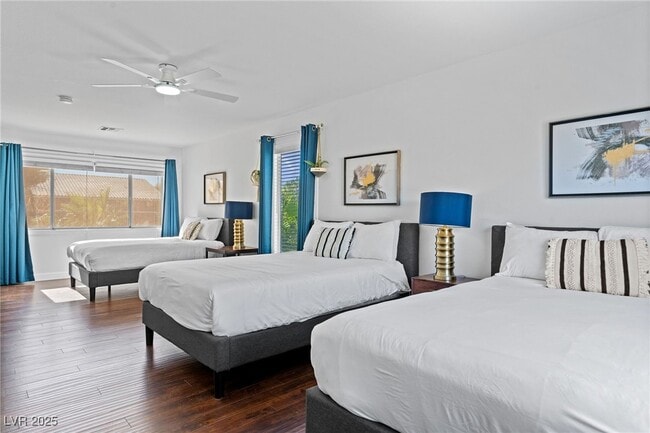 Building Photo - 2829 Via Florentine St