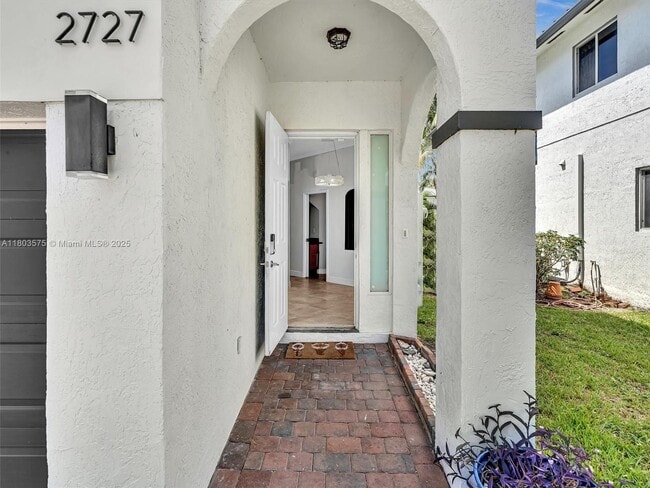 Building Photo - 2727 Treasure Cove Cir