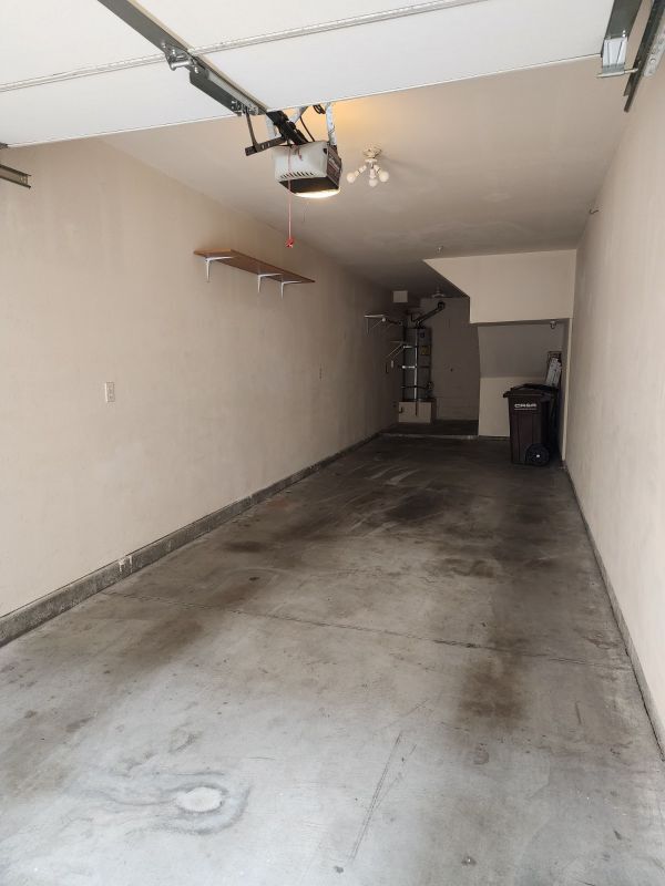 Building Photo - 68 Montana Del Lago Dr