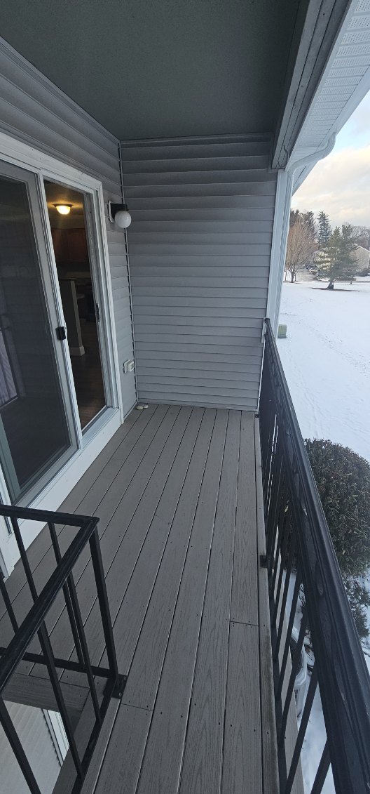 Building Photo - 94 Tennis Plaza Rd