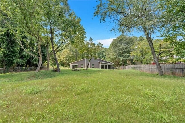 Building Photo - 4740 Jamerson Forest Pkwy