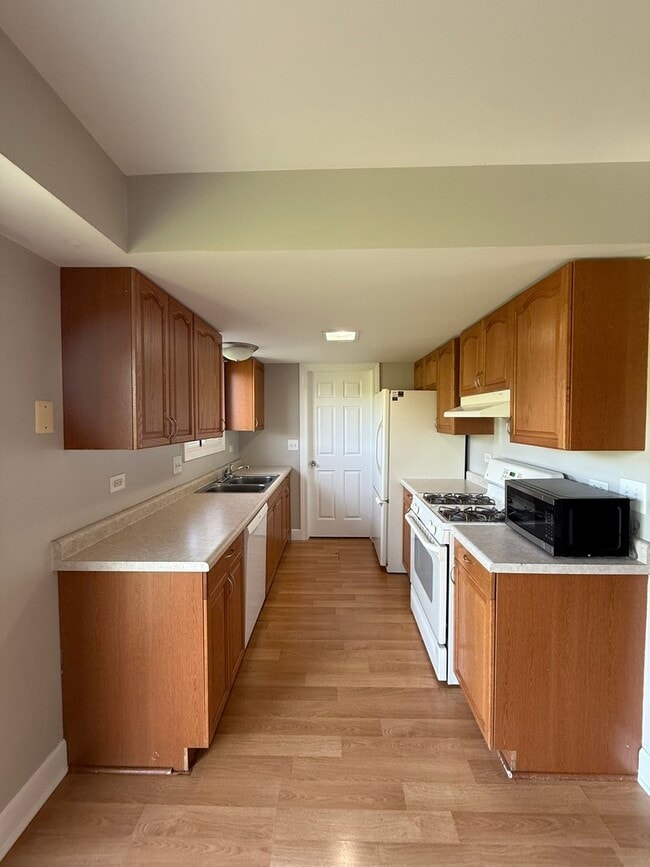 Building Photo - 3270 Allspice Ct