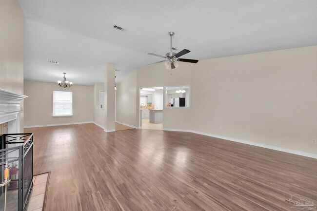 Building Photo - 9033 Bluebay Ln