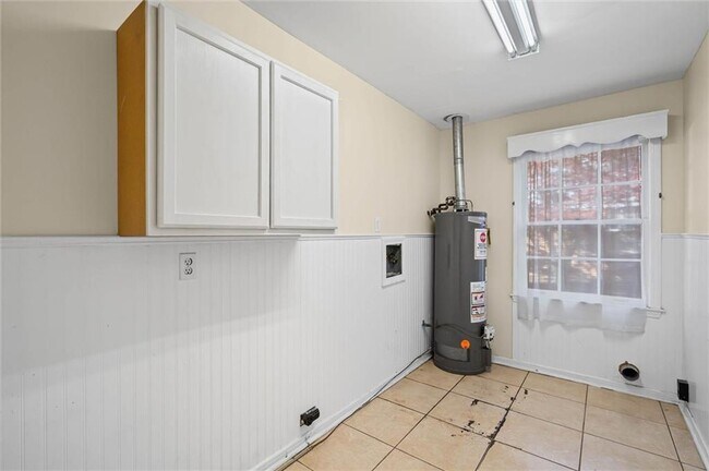 Building Photo - 5510 Gaillard Dr