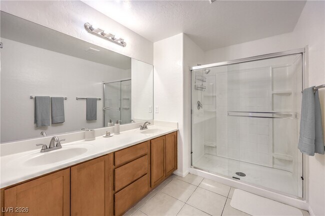 Building Photo - 9062 Mackanos Ave