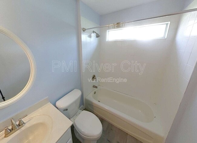 Building Photo - 1866 Sentry Oak Ct