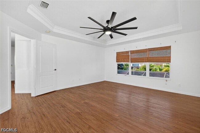 Building Photo - 2858 Via Campania St