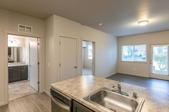 Interior Photo - ALDERBROOK APARTMENTS- PREMIER, AFFORDABLE...