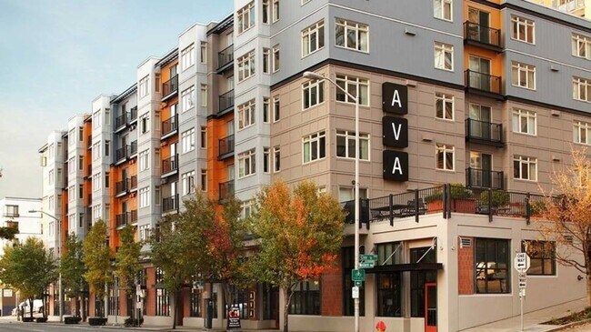 Building Photo - 2800 Western Ave