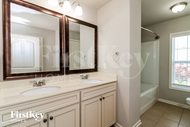 Building Photo - 507 Blue Mountain Rise