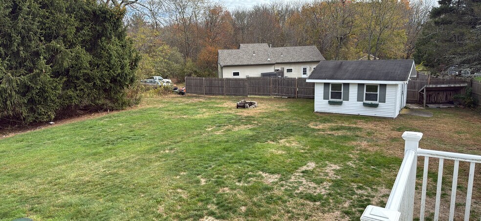 Building Photo - 44 N Woody Hill Rd