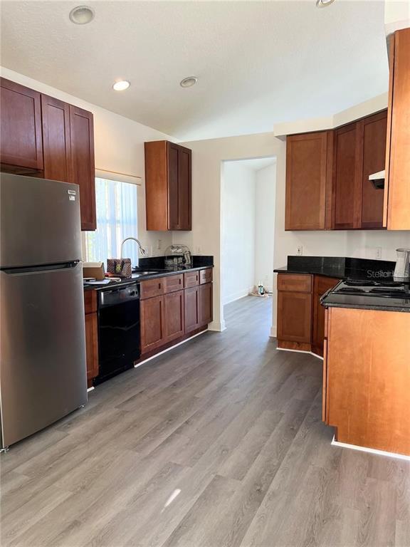 Building Photo - 3257 Falcon Point Dr