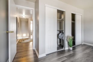 Building Photo - 1216 W Lafayette Ave