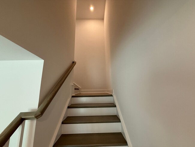 Building Photo - Brand New Townhome in Ballantyne!!