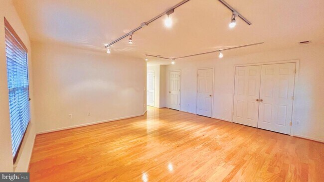 Building Photo - 4100 Flower Box Ct