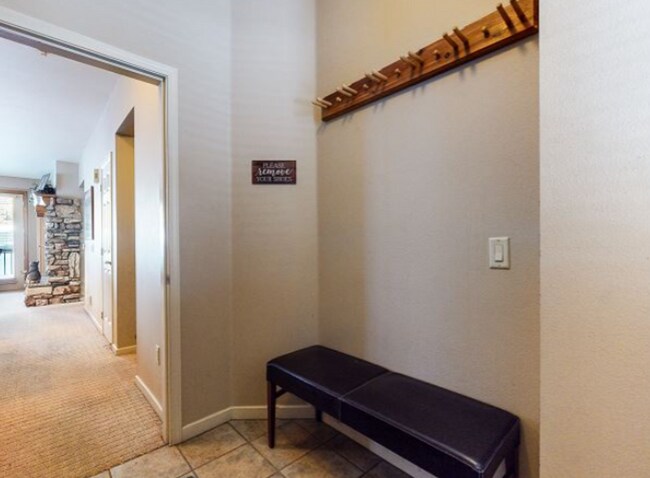 Building Photo - Beautiful 2 Bed, 2 Bath Fully Furnished Condo – Sierra Star Golf Course