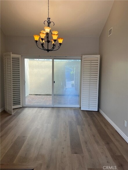 Building Photo - 26 Alderbrook