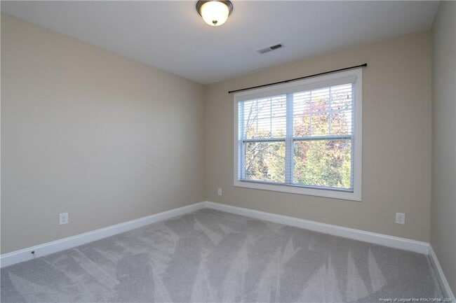 Building Photo - 449 Christian Creek Pl