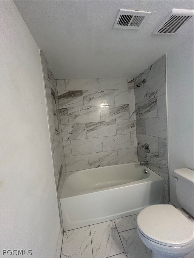 Building Photo - 5315 Summerlin Rd