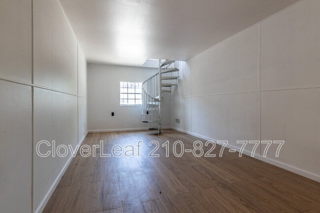 Building Photo - 317 Kashmuir Pl