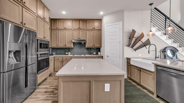 Building Photo - 2357 Longspur Dr