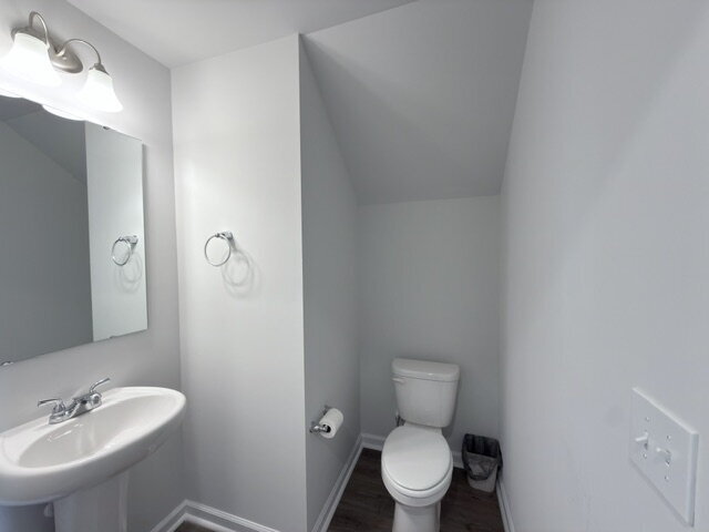 Building Photo - Brand-New 3BR Townhome in Lexington | Modern Finishes & Pet Friendly