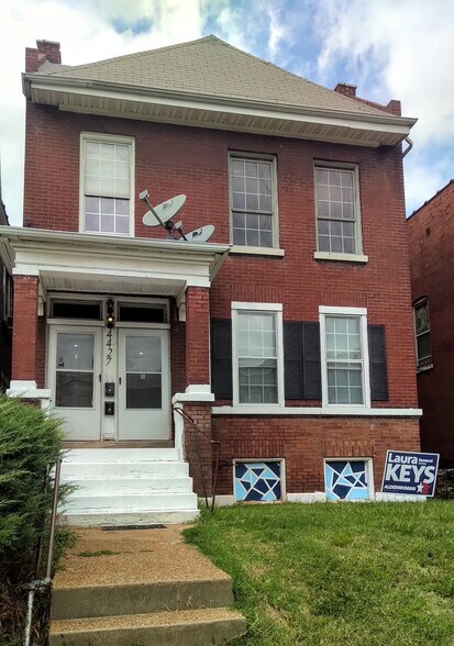 Primary Photo - 4427 Athlone Ave