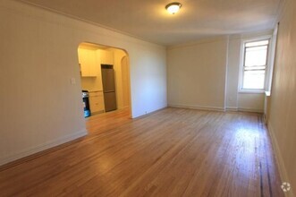 Building Photo - 1 bedroom in ELMHURST NY 11373