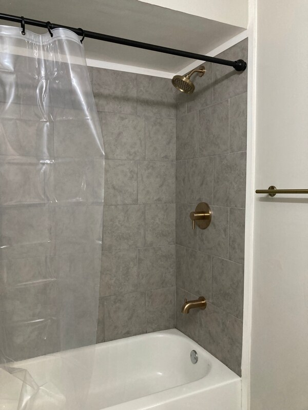 Building Photo - 1608 Willowby St