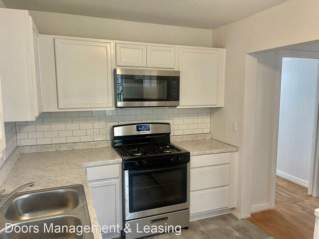 Building Photo - 3 br, 2 bath House - 3302 31st Street