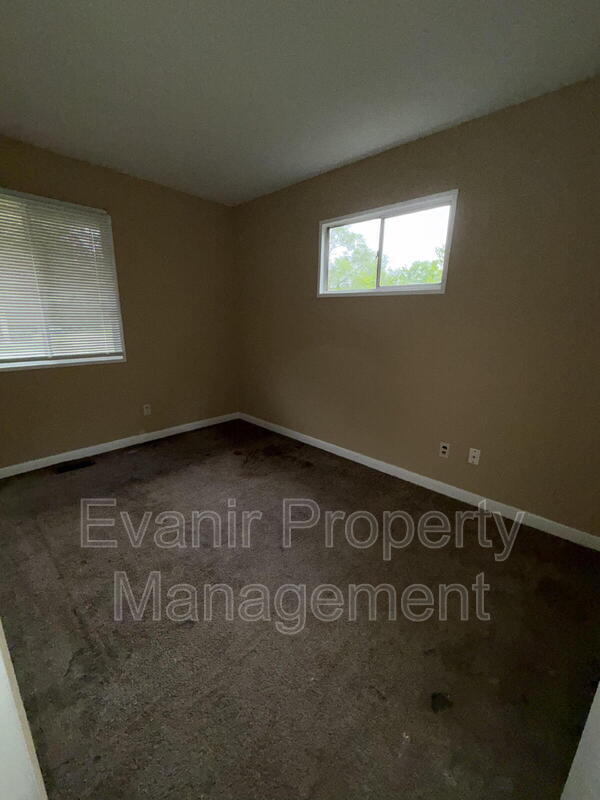 Building Photo - 5176 Rucks Rd