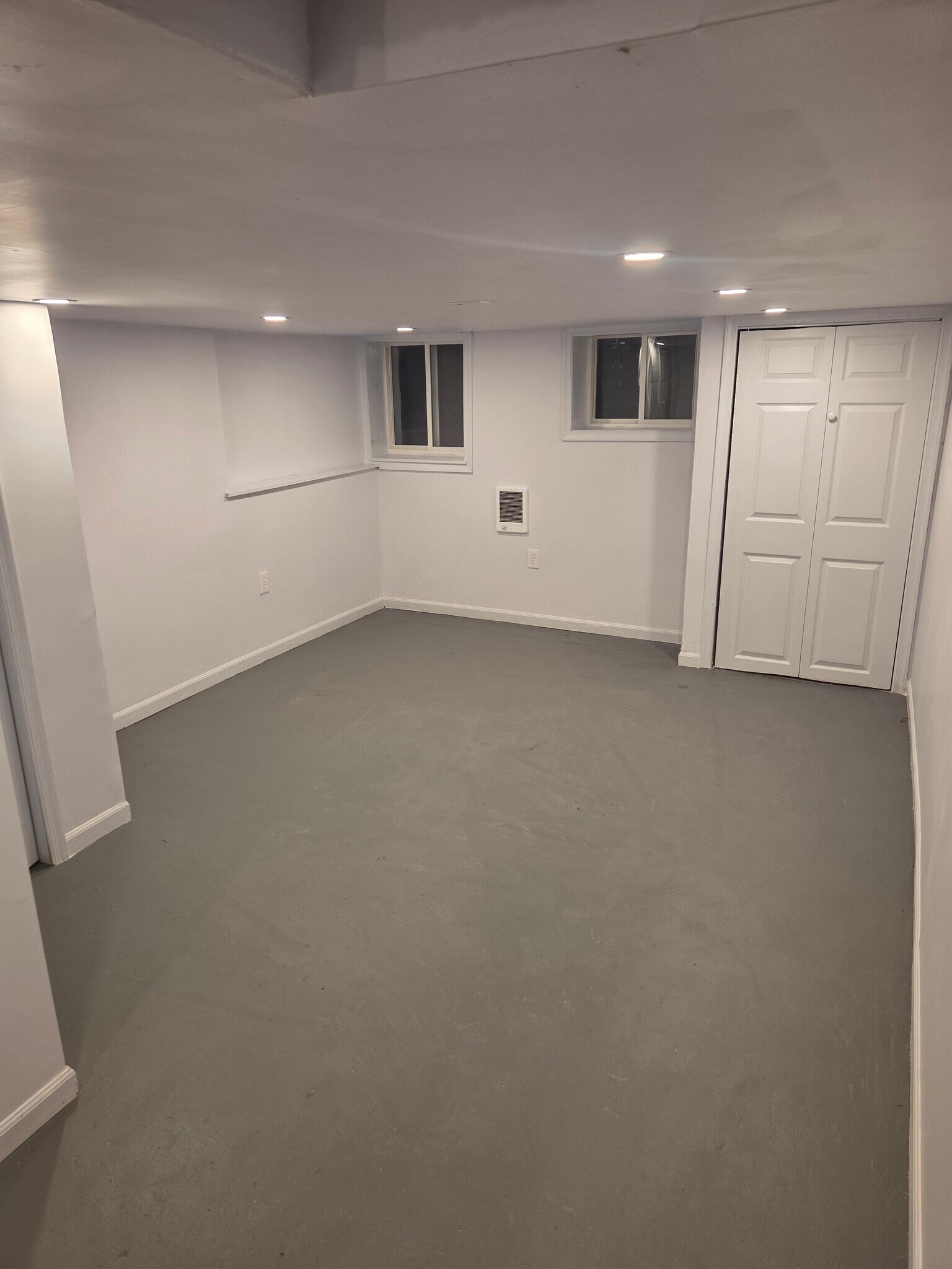 Building Photo - 3408 Goodman St