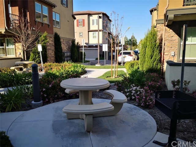 Building Photo - 16144 Sereno Ln