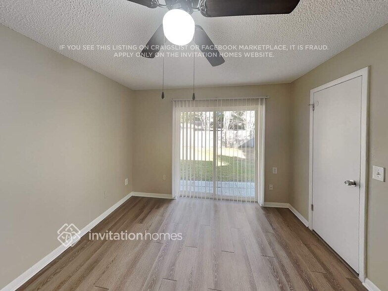 Building Photo - 3855 Shady Grove Cir