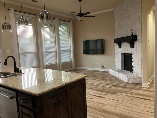 Building Photo - 2829 Sheffield Ct