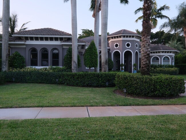 Building Photo - 12465 World Cup Ln