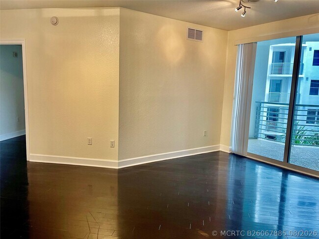 Building Photo - 1830 Radius Dr